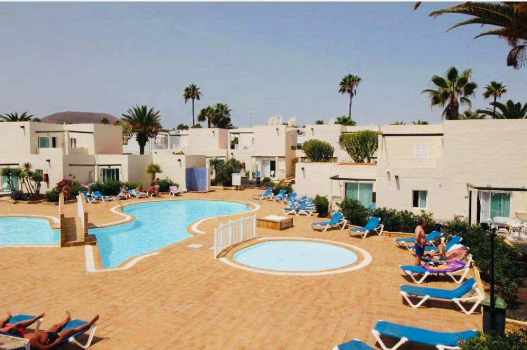 Alisios Playa, Pool View Apartment Corralejo Luaran gambar